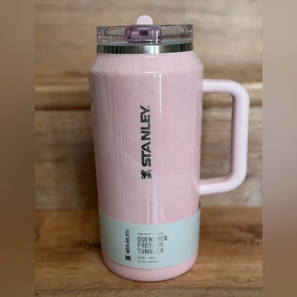 Stanley 64 oz Stainless Steel Quencher Pro Tour Tumbler Pink Amethyst Calacatta - Picture 4 of 10